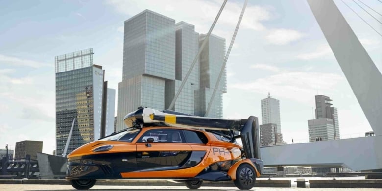 Flying Car Pal V Liberty 4